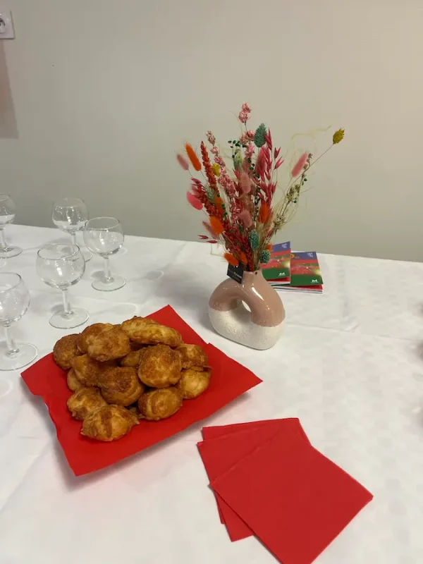 realisation-composition-florale-ripoche-fleurs-fleuriste-beaupreau-en-mauges (1)