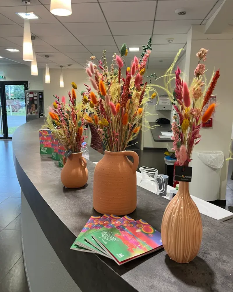 realisation-composition-florale-ripoche-fleurs-fleuriste-beaupreau-en-mauges (4)